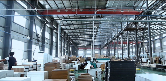 雅風(fēng)家具板式車(chē)間08