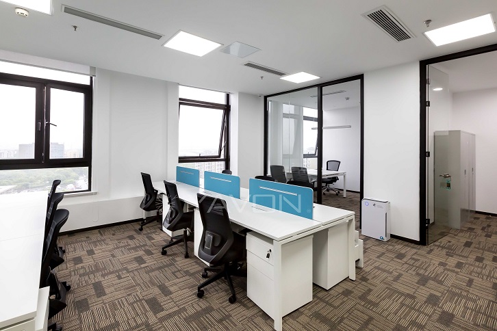 現(xiàn)代簡(jiǎn)約辦公桌圖片