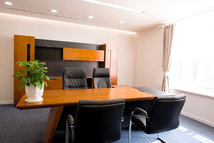 辦公家具班臺(tái)圖片